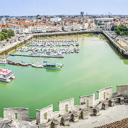 Camping Le Verger à La Rochelle : petit camping familial à proximité de La  Rochelle et de la mer